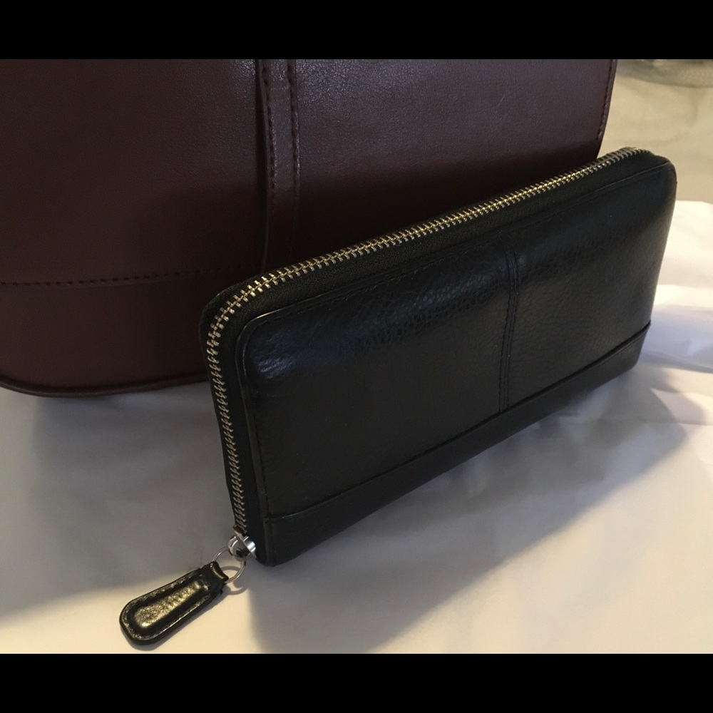 Black Coach Leather Wallet No. F1483 F51764
